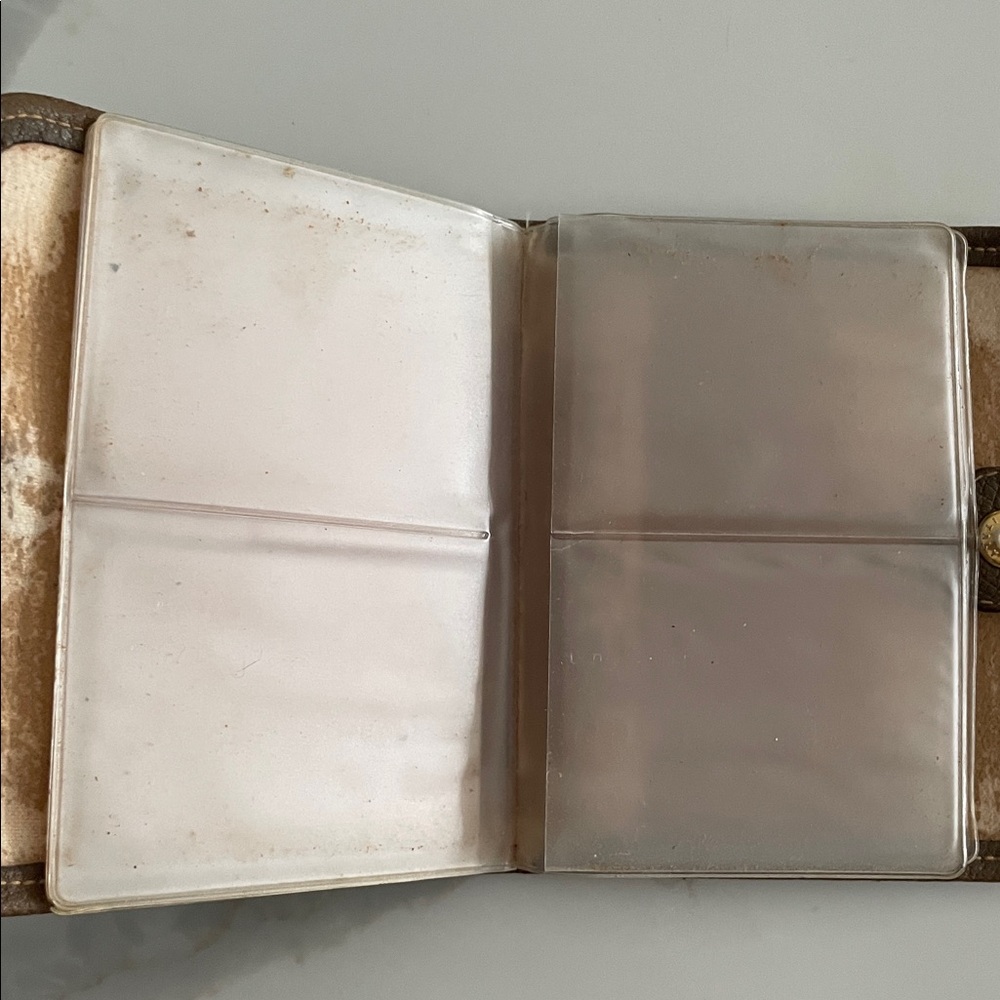 VINTAGE GUCCI Credit Card Holder! - Picture 7 of 9